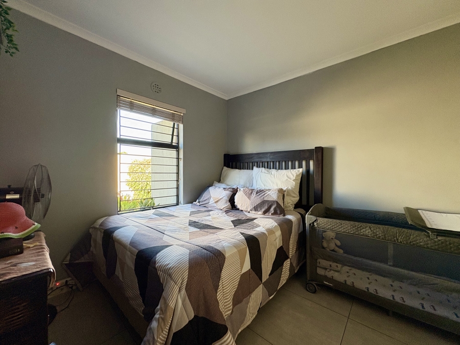 2 Bedroom Property for Sale in Parklands Western Cape